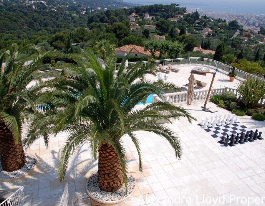 One of the most spectacular properties on the rental market - Mougins 6