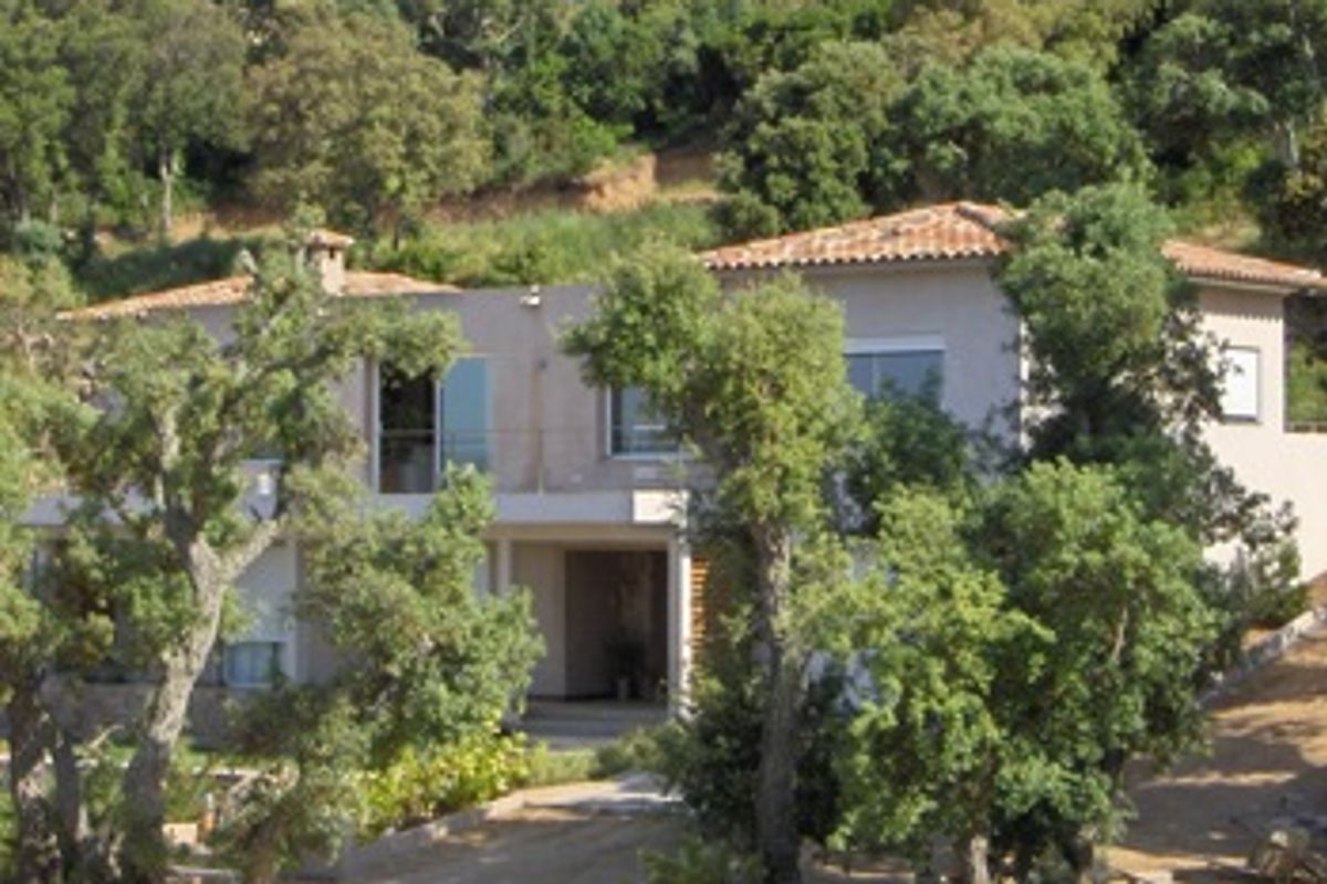 Stylish property located in the Trinite area of Porto Vecchio