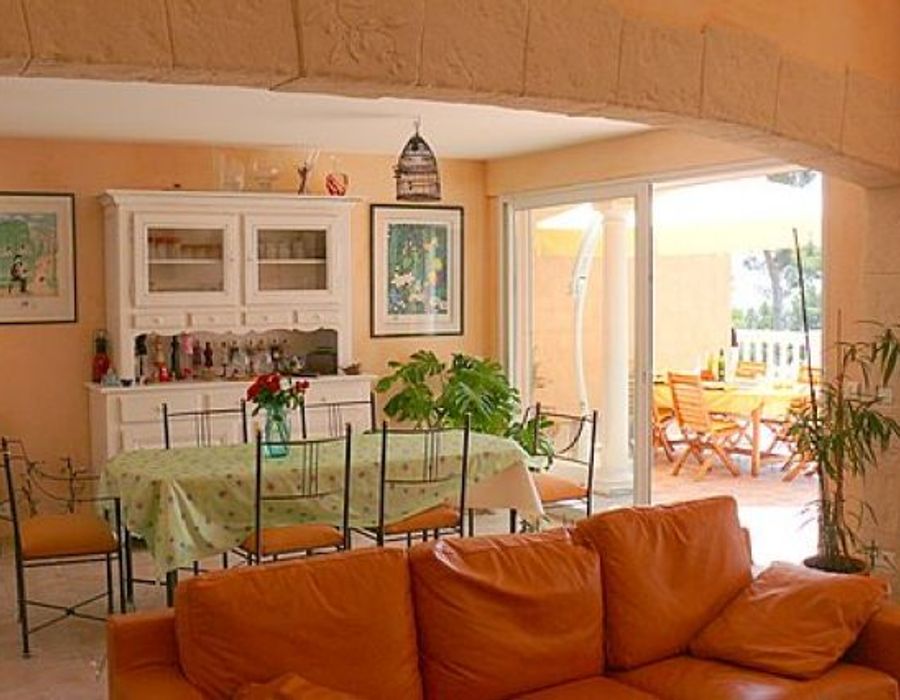 Charming villa on the heights of Grasse. 3