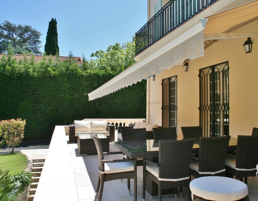 New property for rent on the Cap d'Antibes 4