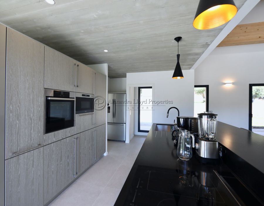 5 bedroom villa very close to La Villa Marie, Les Marres, Ramatuelle 6