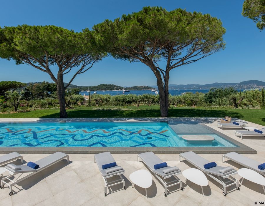 Exquisite Villa in Les Canoubiers, Saint-Tropez 1