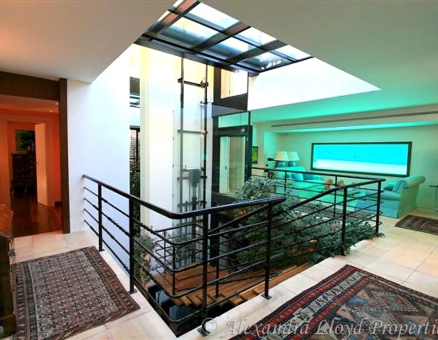 One of the largest properties on the Cap Ferrat 1