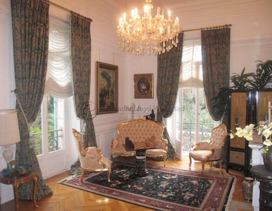 Luxury villa to rent in the prestigious Domaine du Cap Martin 6