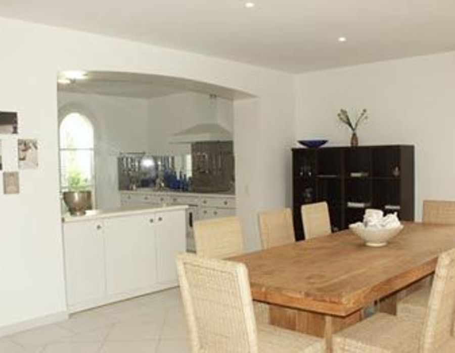 Provencal villa near the famous Club 55 6