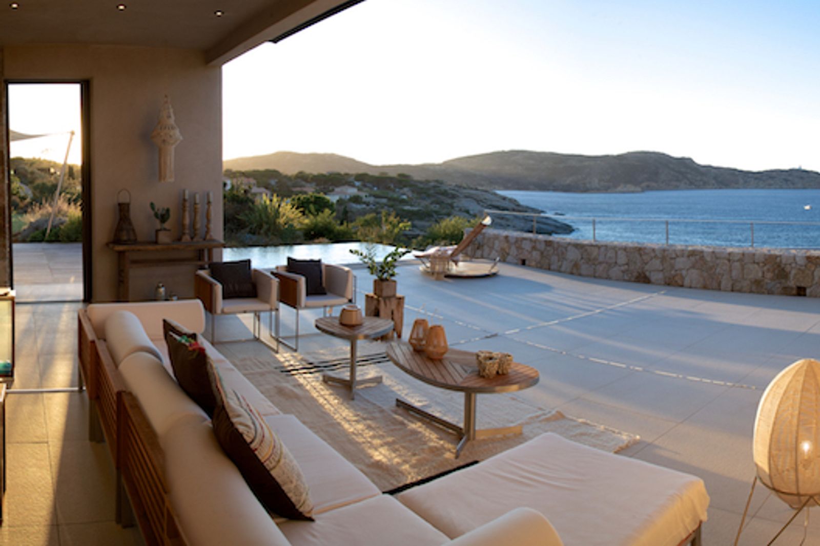 A magnificent contemporary villa in Calvi, North Corsica