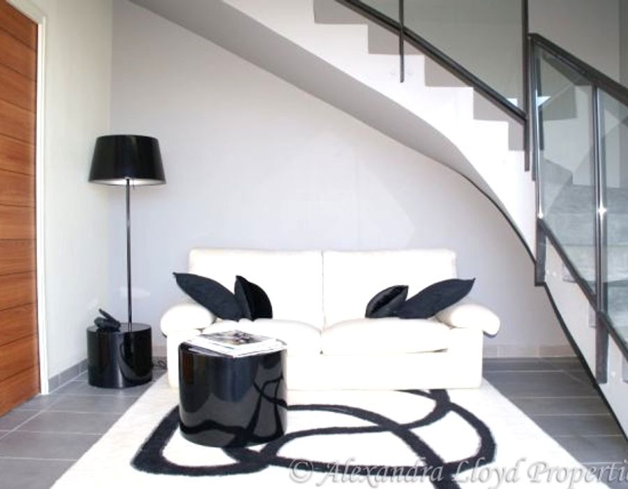 Delightful newly renovated property in Grimaud, close to Saint Tropez 6