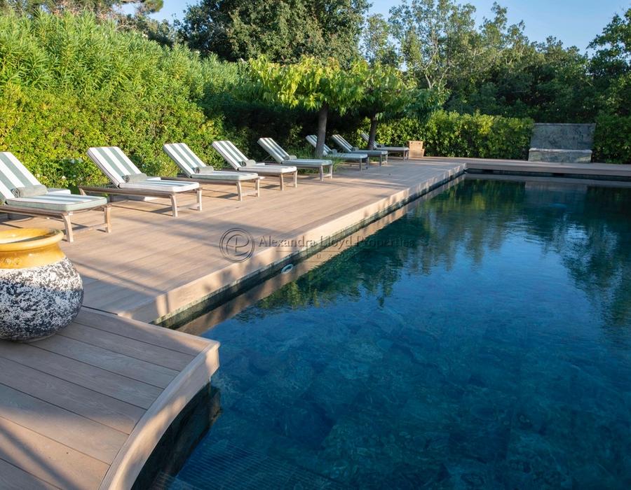 Exceptional in Ramatuelle, a beautiful property within 16 000 m² of grounds 3