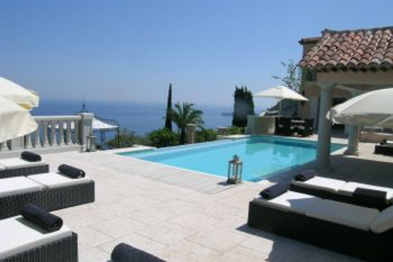 A newly renovated modern style property with stunning views, Eze