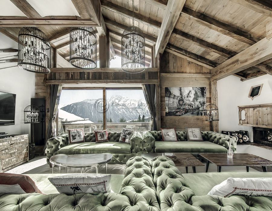 Courchevel 1850 - great location - 8 bedroom chalet with sauna 4