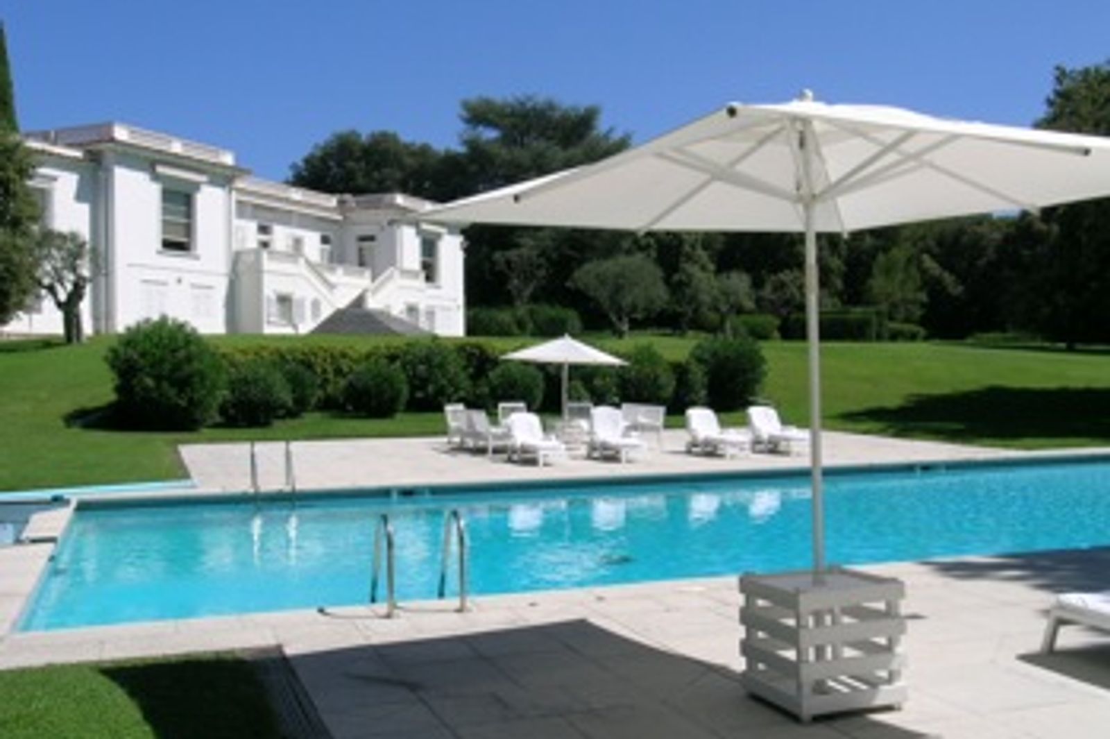 Pure luxury on the Cap d'Antibes