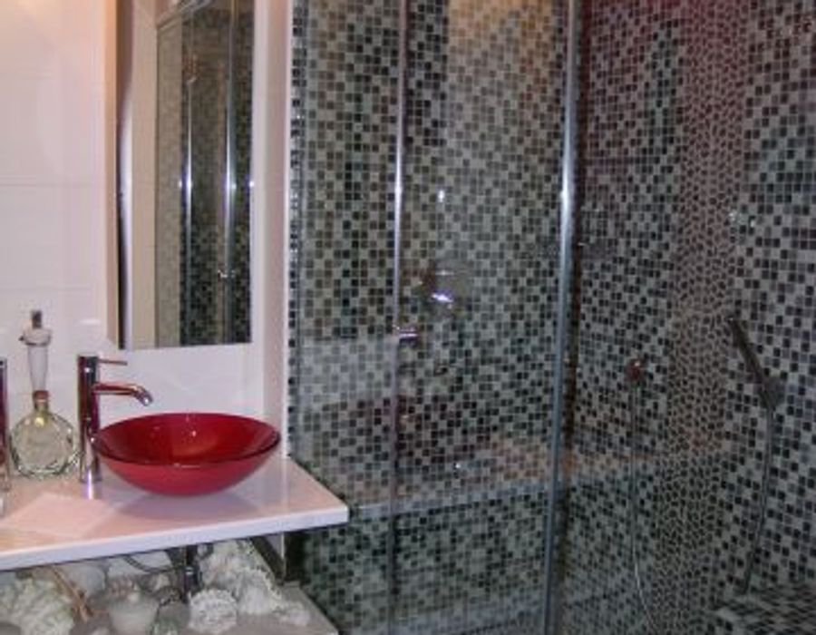 A jewel right in the heart of Cannes! 1