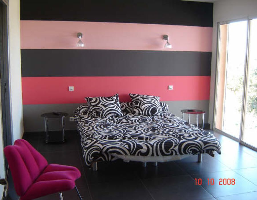 Close to the beaches of Cala Rossa and St Cyprien 2