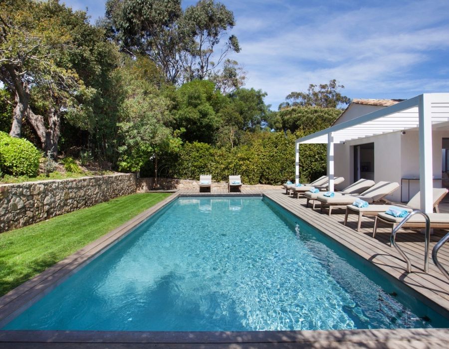 A four bedroom modern villa for rent in Le Parc des Salins, Saint Tropez 5