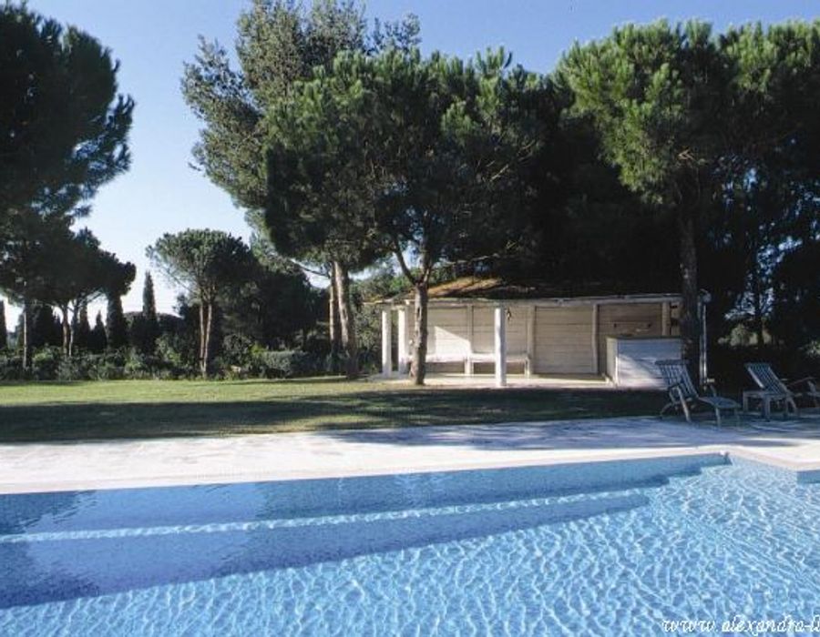 Stunning old Provencal bastide in Ramatuelle 1