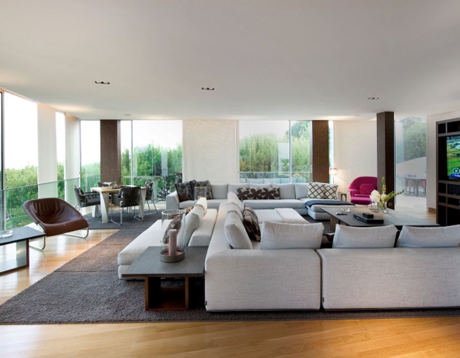 Superb large property for rent in Saint Jean Cap Ferrat 3