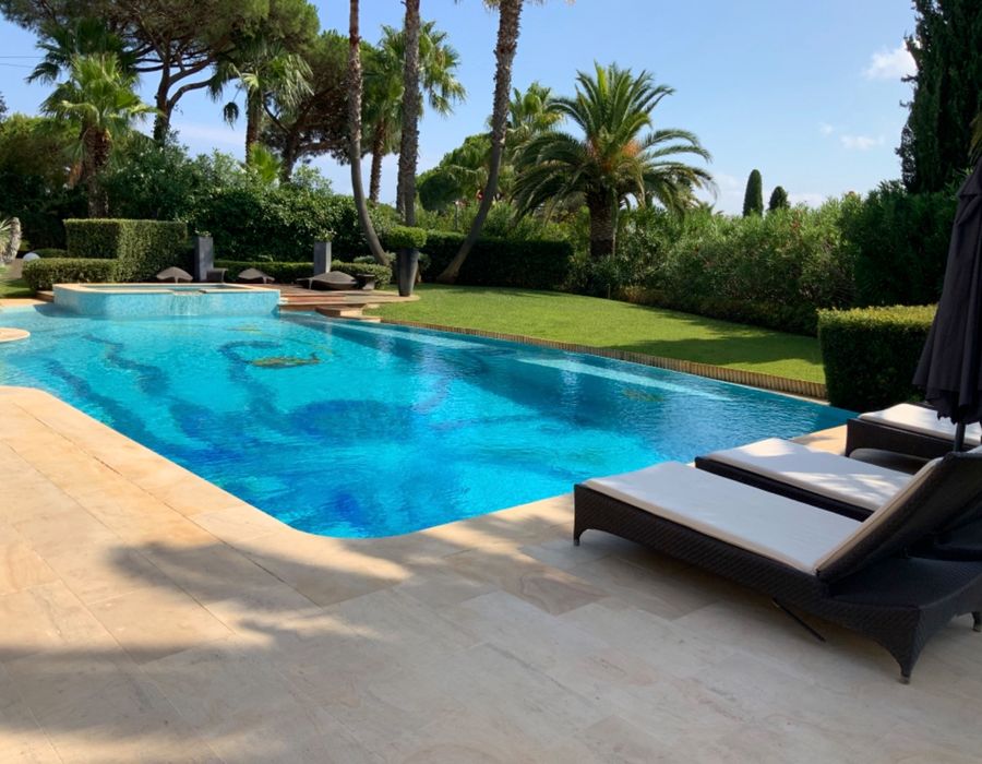 Domaine de la Capilla - 6 bedroom villa for rent 3