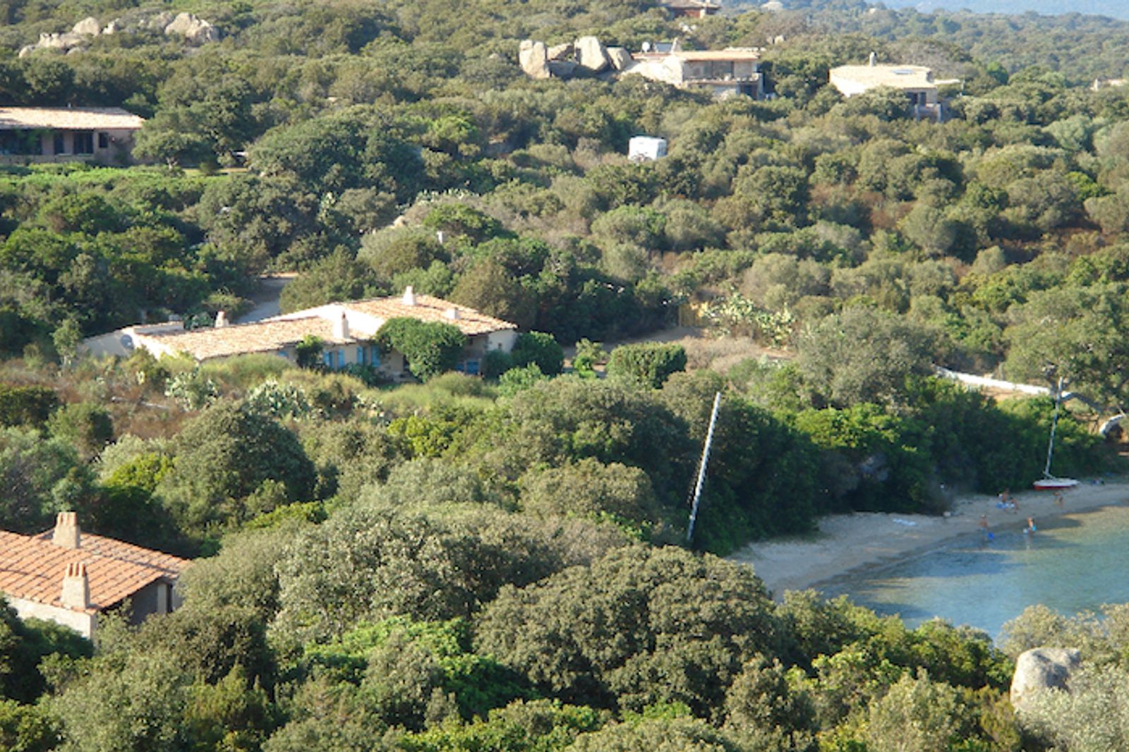 A true water front property in Pianotolli-Caldarello, South Corsica
