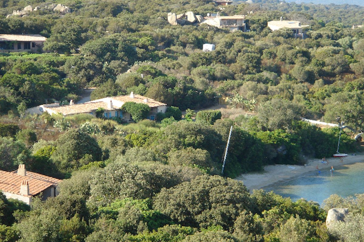 A true water front property in Pianotolli-Caldarello, South Corsica