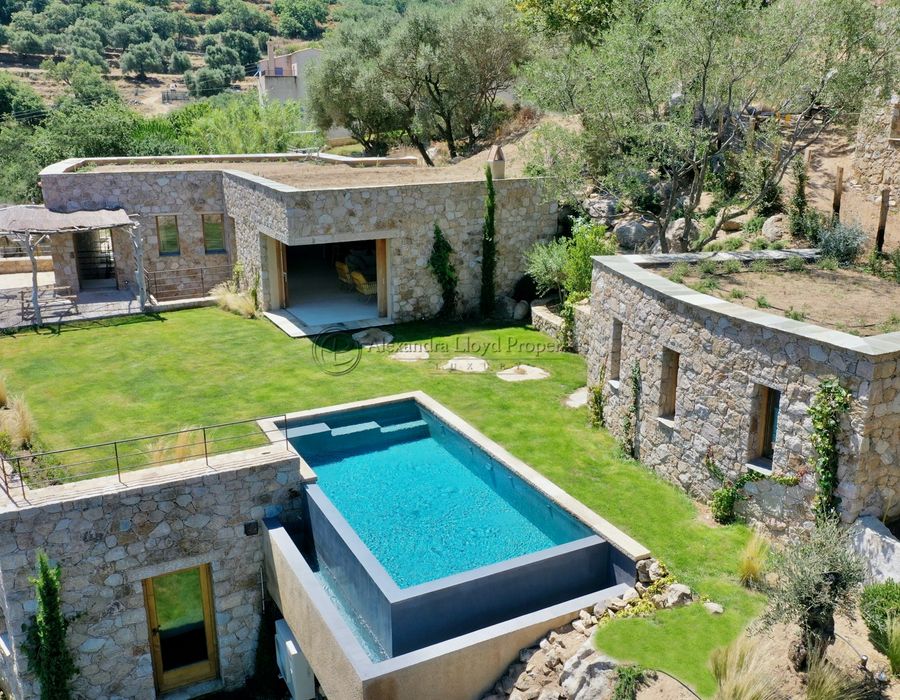 A truly beautiful house located in Pigna, Balagne, close to Ile Rousse 1