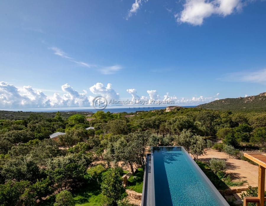 A newly built contemporary villa for rent Pianotolli, South Corsica 2