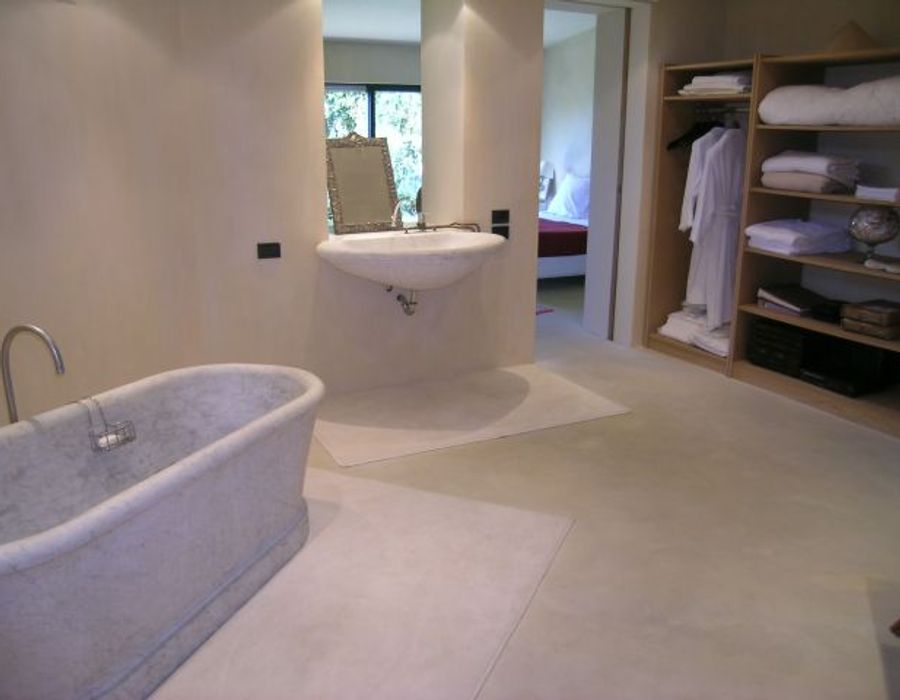 Splendid villa offering spectacular views over the bay of Villefranche 1