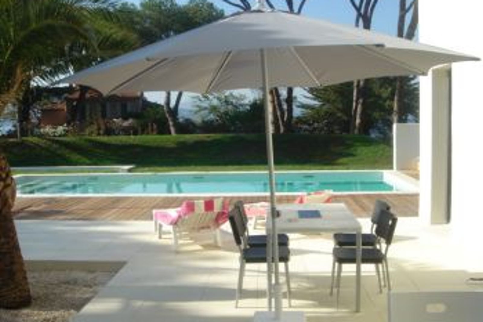 Newly built property in a private domain, Saint Tropez