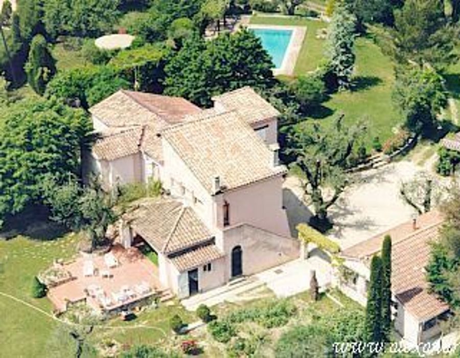 Converted mas in Mougins 4