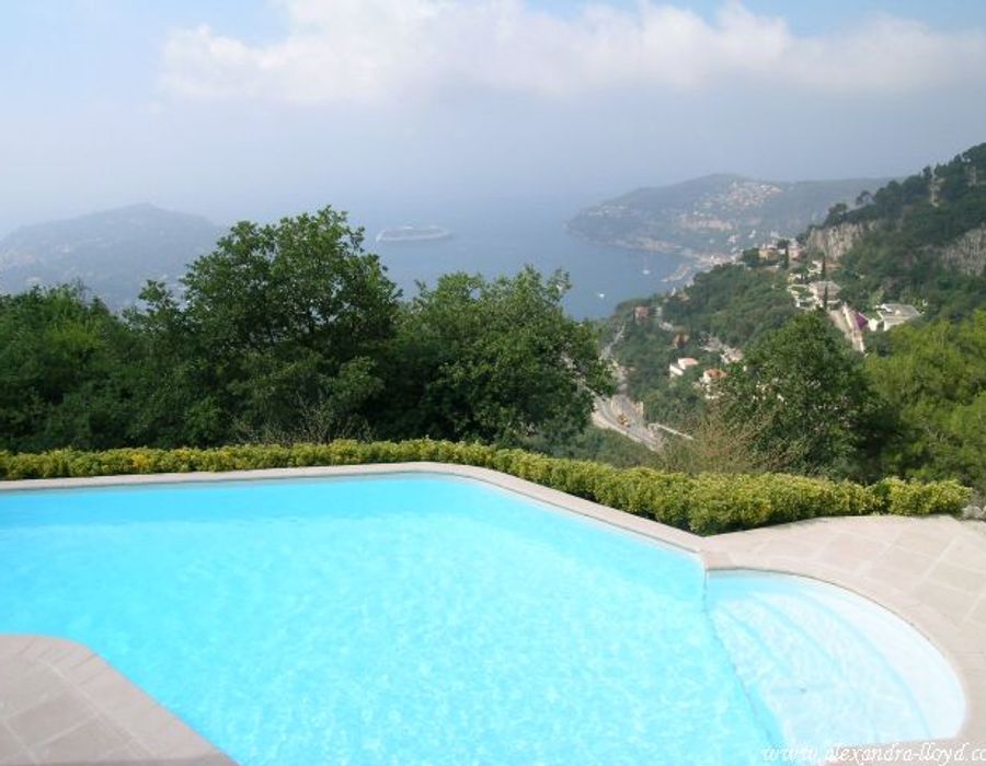 Superb villa in the heights of Villefranche Sur Mer 5