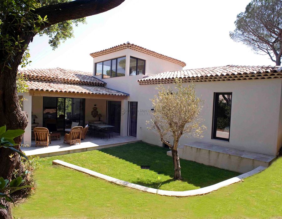 Lovely villa for rent in the Parc des Salins 2