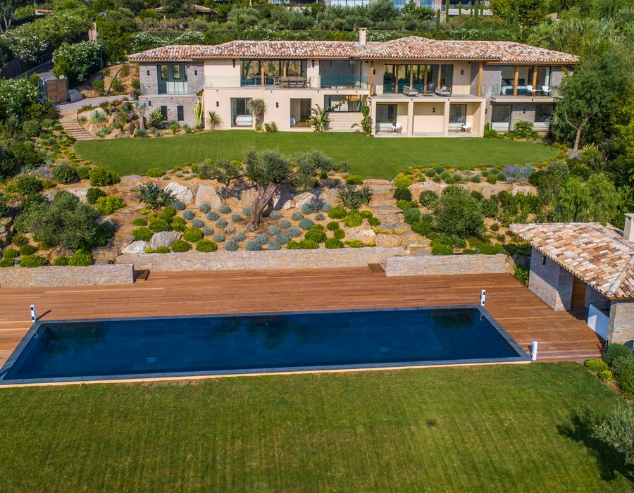 Stunning location, views and design, Bellevue Saint Tropez 4