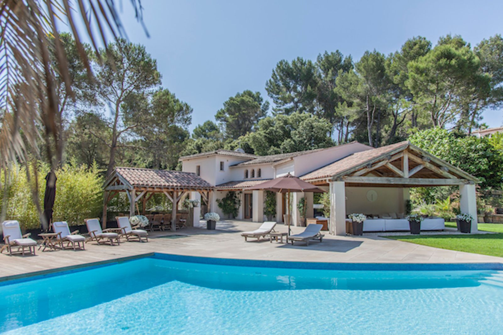 A lovely home for rent in Les Parcs de Mougins
