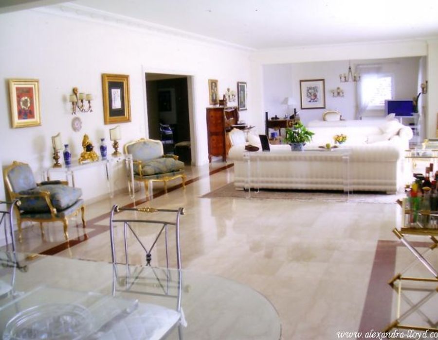 Luxurious Florentine Villa in Cannes 4