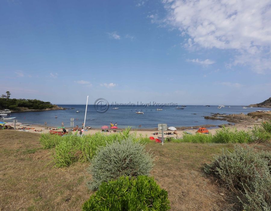 Apartment for rent in La Bonne Terrasse, Ramatuelle, on the beach 2