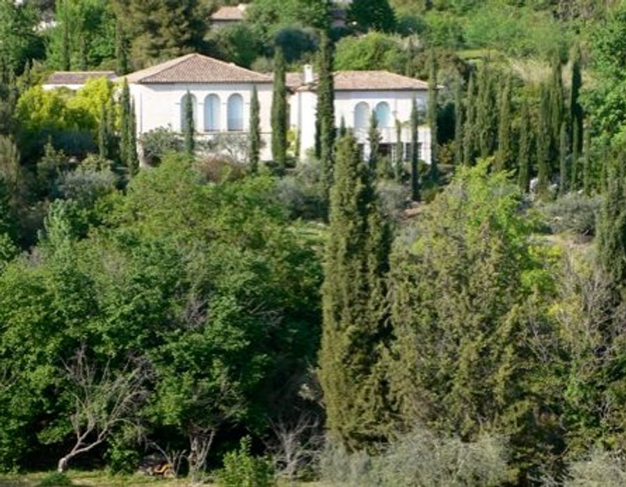 Lovely views over the village of Saint Paul de Vence 1