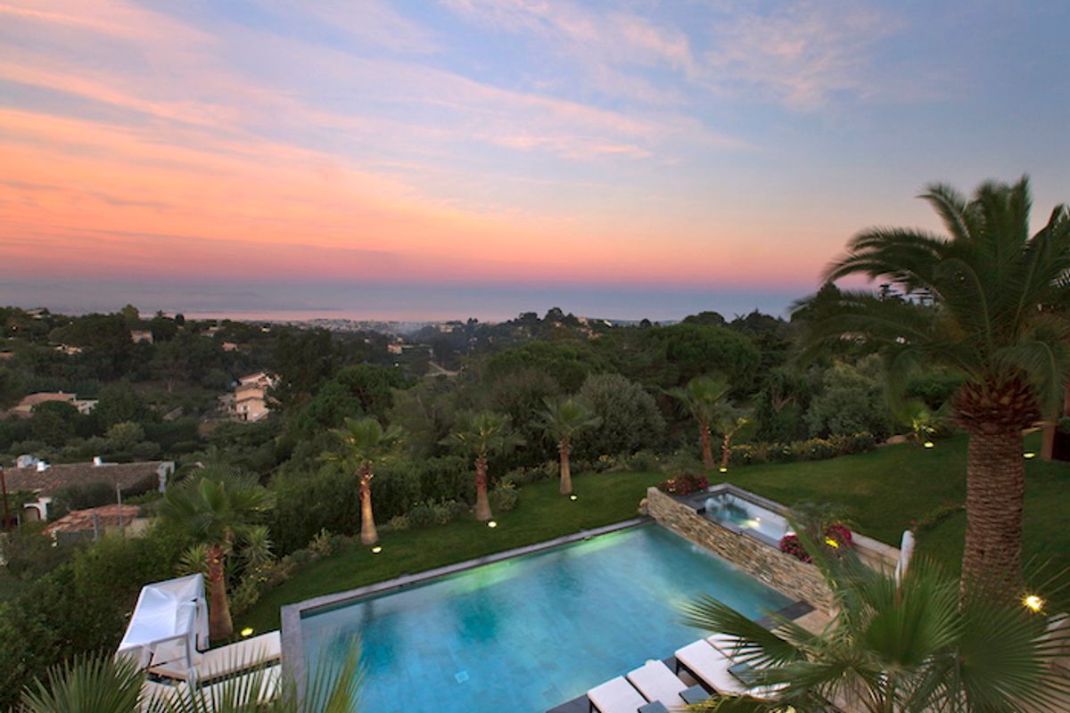 Fabulous modern property in Super Cannes, for rent and for sale