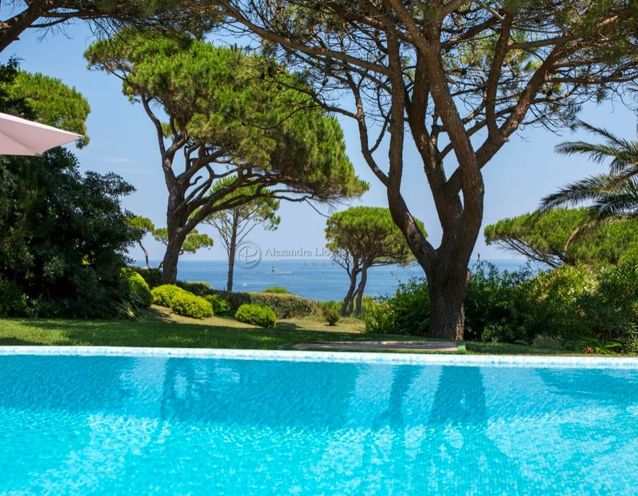 Villa located in Les Treilles de la Moutte, Saint Tropez 4