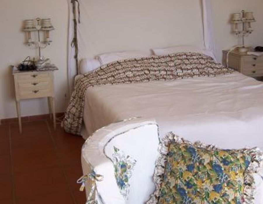 Large villa North of Ajaccio, very close to the sea 2