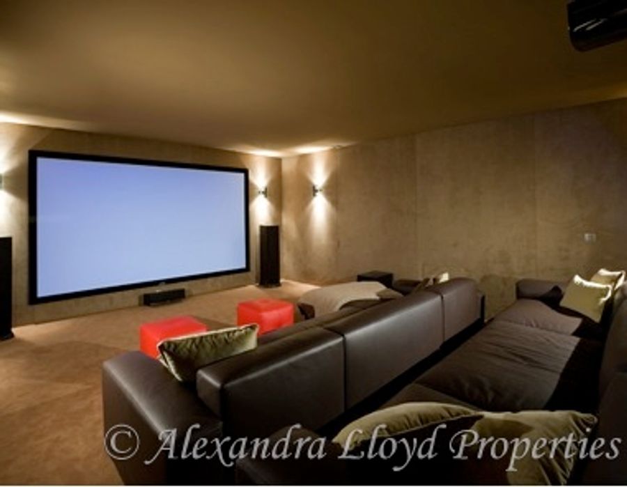 True luxury in Porto Vecchio South Corsica 4