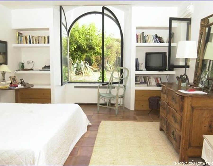 Typical Provencal villa in La Moutte, Saint Tropez 3