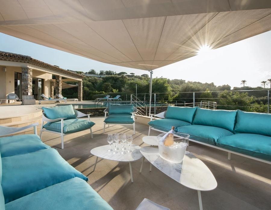 Splendid waters edge property in Les Parcs de Saint Tropez 5