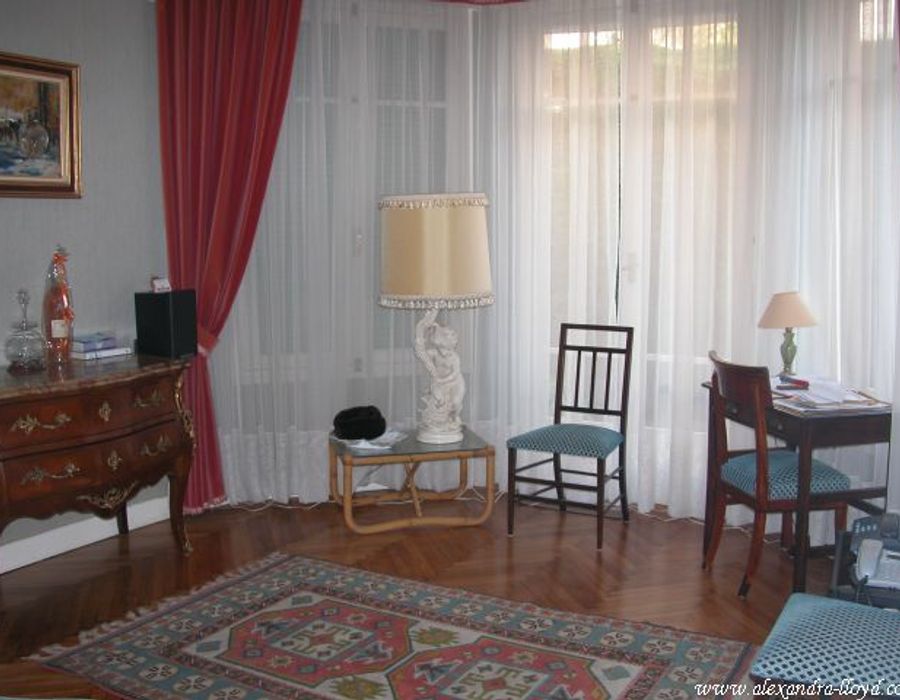 Lovely Provencal style villa located on the hills of Villefranche 2