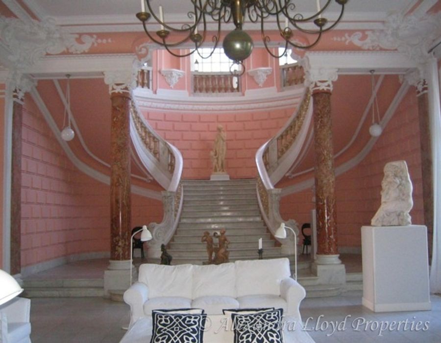 WOW! Villa Rocabella, Cap Brun. Belle époque villa on the water  5