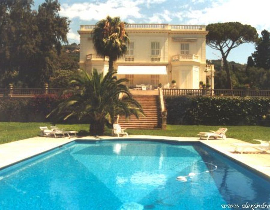 Stunning 19th century Chateau in Cannes 6