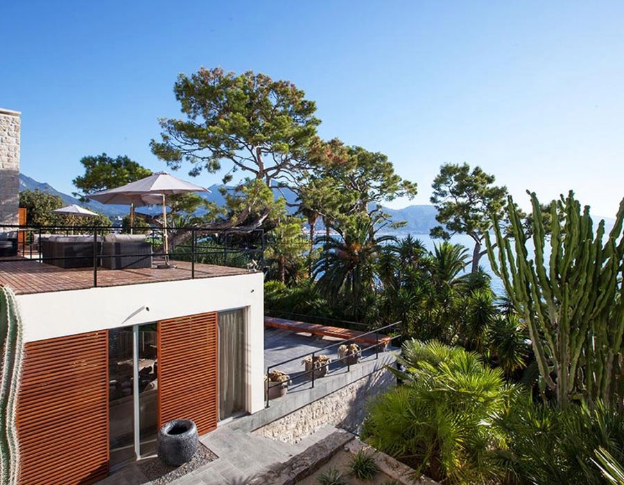 Elegant luxury in Roquebrune Cap Martin 4