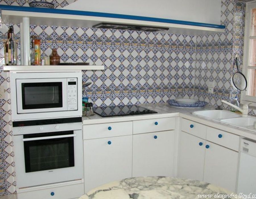 Charming villa in next to Tahiti Beach 4