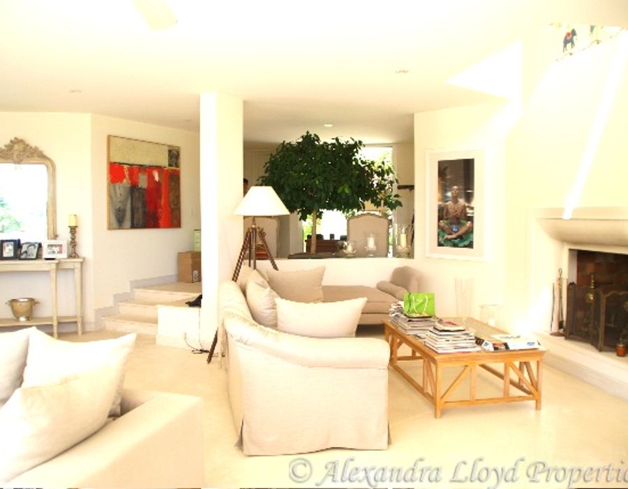 A lovely property in Treilles de la Moutte in Saint Tropez 6