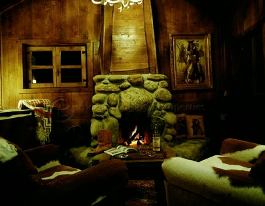 An American themed chalet for rent in Limone, Italy ! 4