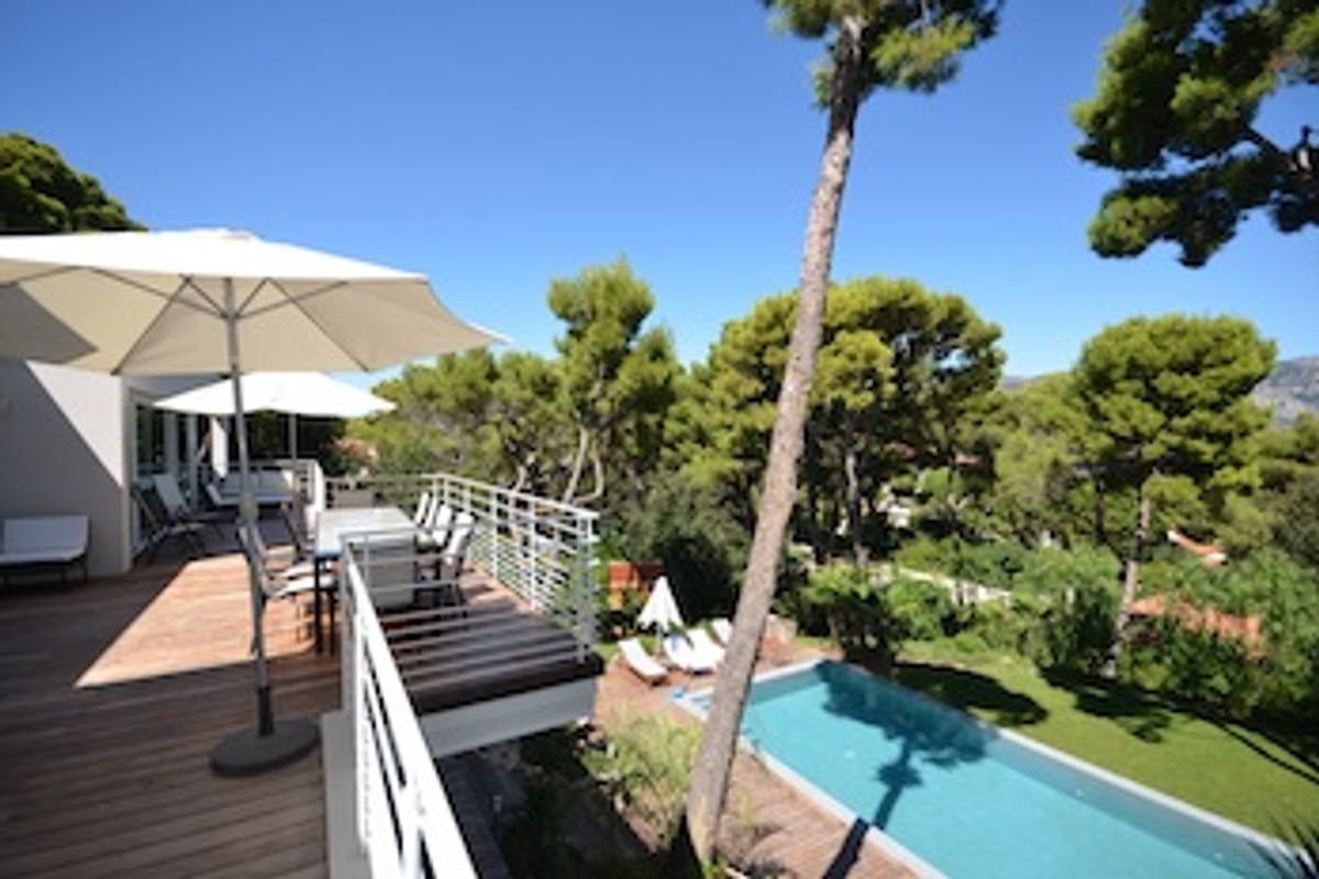 Saint Jean Cap Ferrat - New on the rental market
