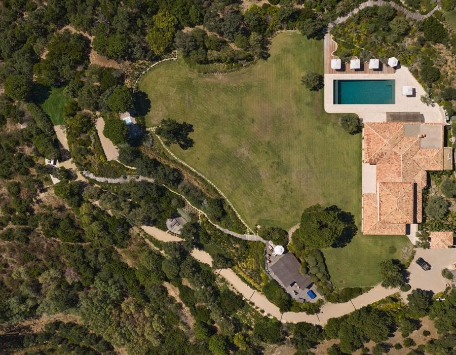 Prestigious Property for Rent in Ramatuelle with Refined Elegance 3